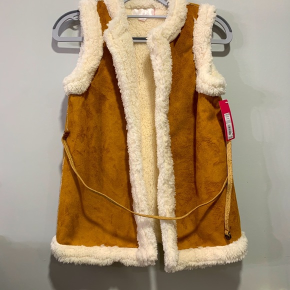 Xhilaration Other - NWT Xhilaration Vest
